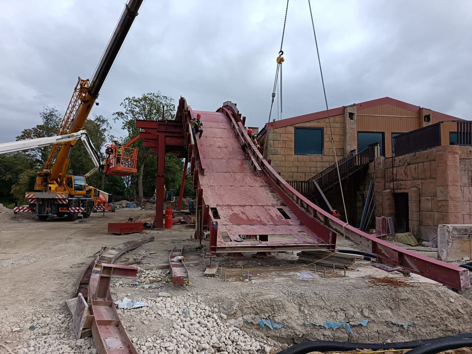 rollercoaster modification steelwork project